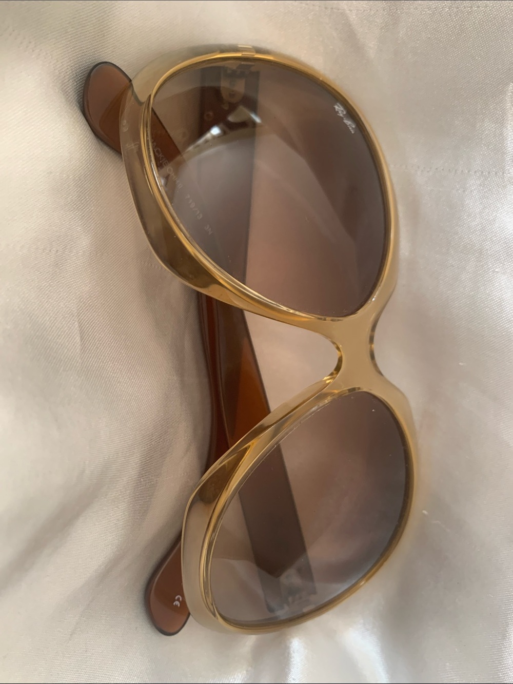 Ray-Ban Women's Sunglasses RB 4098 Jackie Ohh II